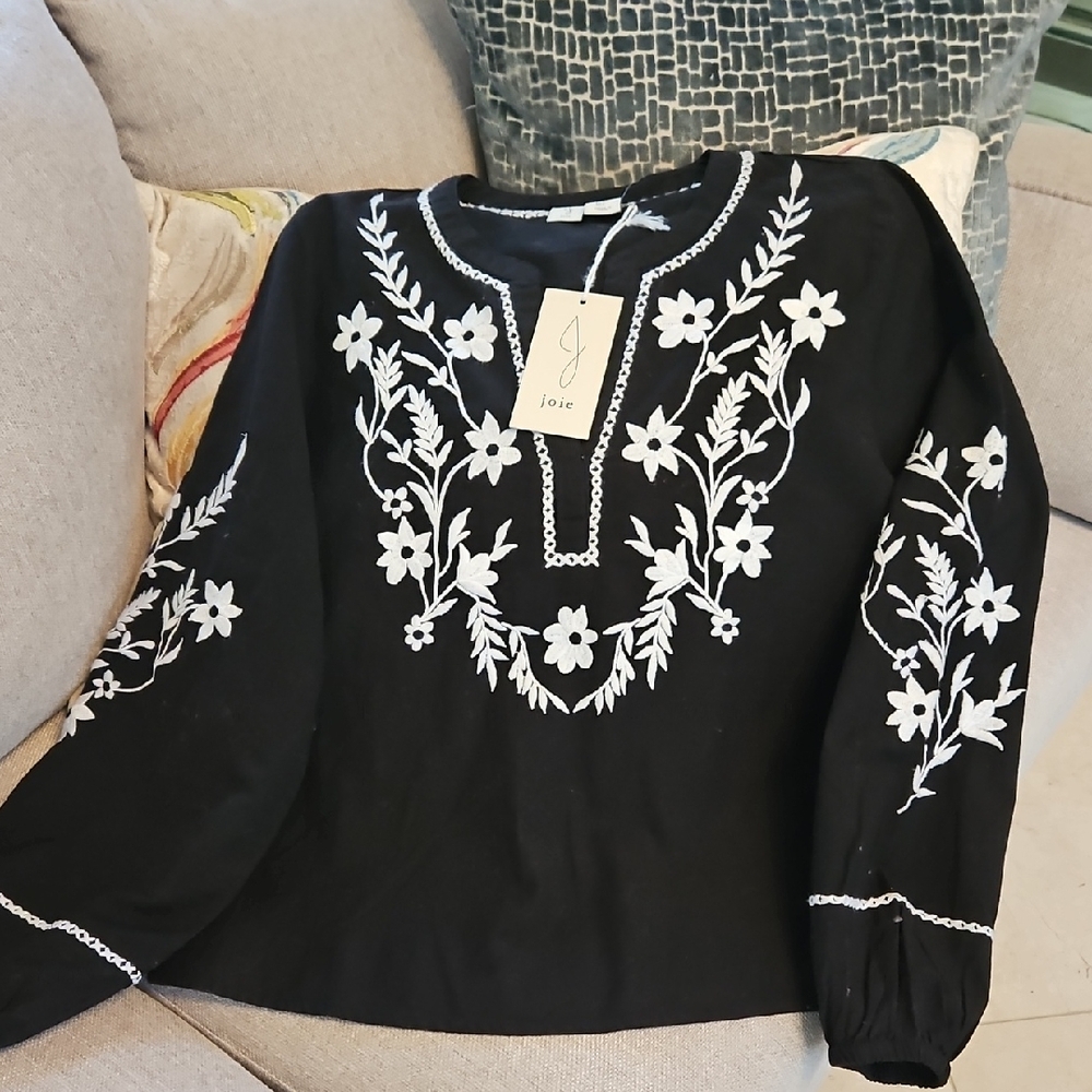 Joie Black Floral Embroidered Blouse